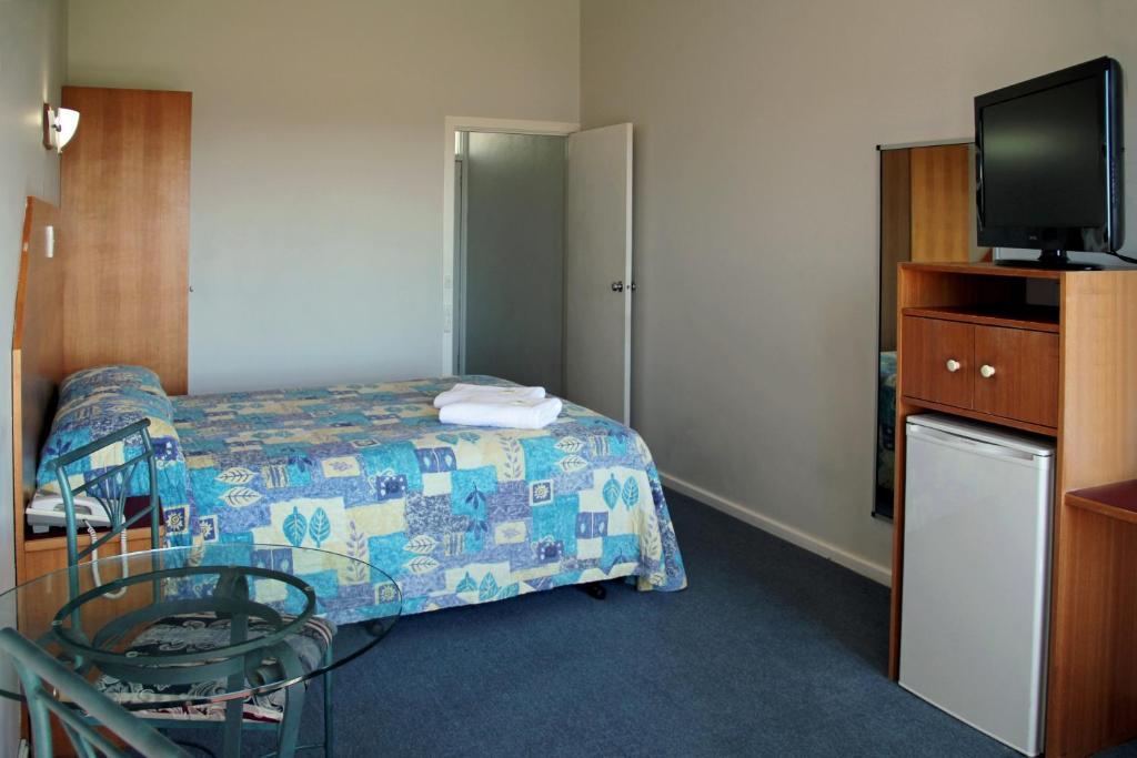 Bunbury Welcome Inn Motel Room photo